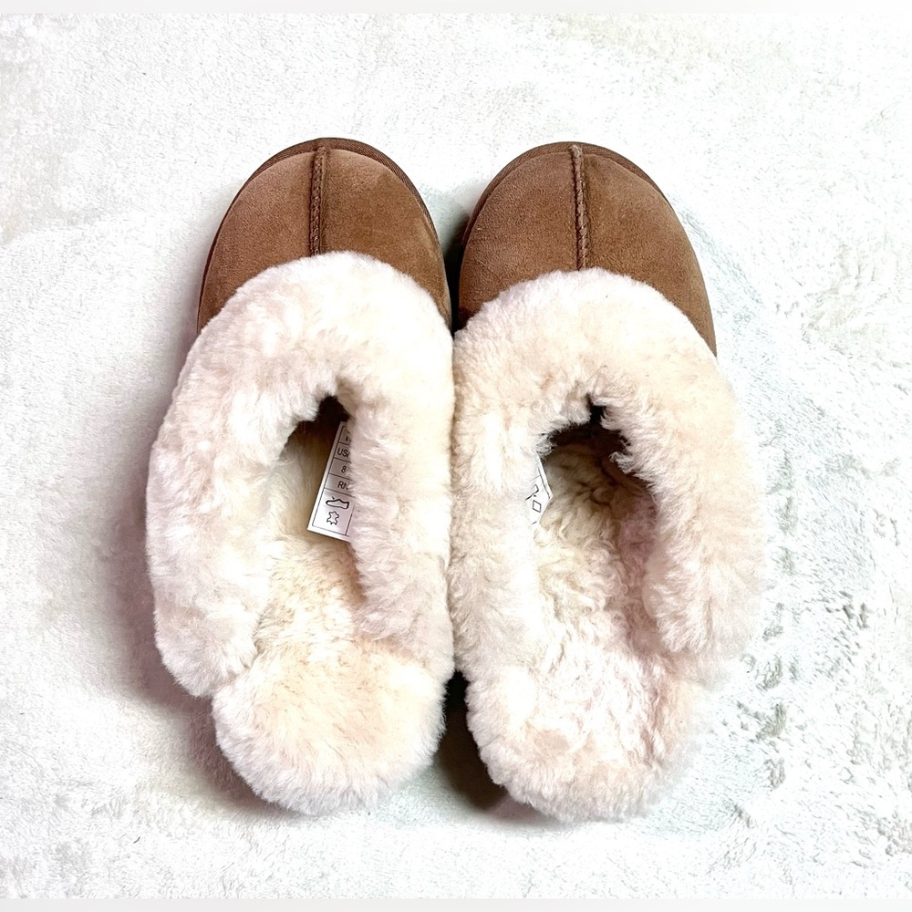 Kirkland Women’s Tan Shearling Platform Slippers Size 8 - Picture 4 of 4